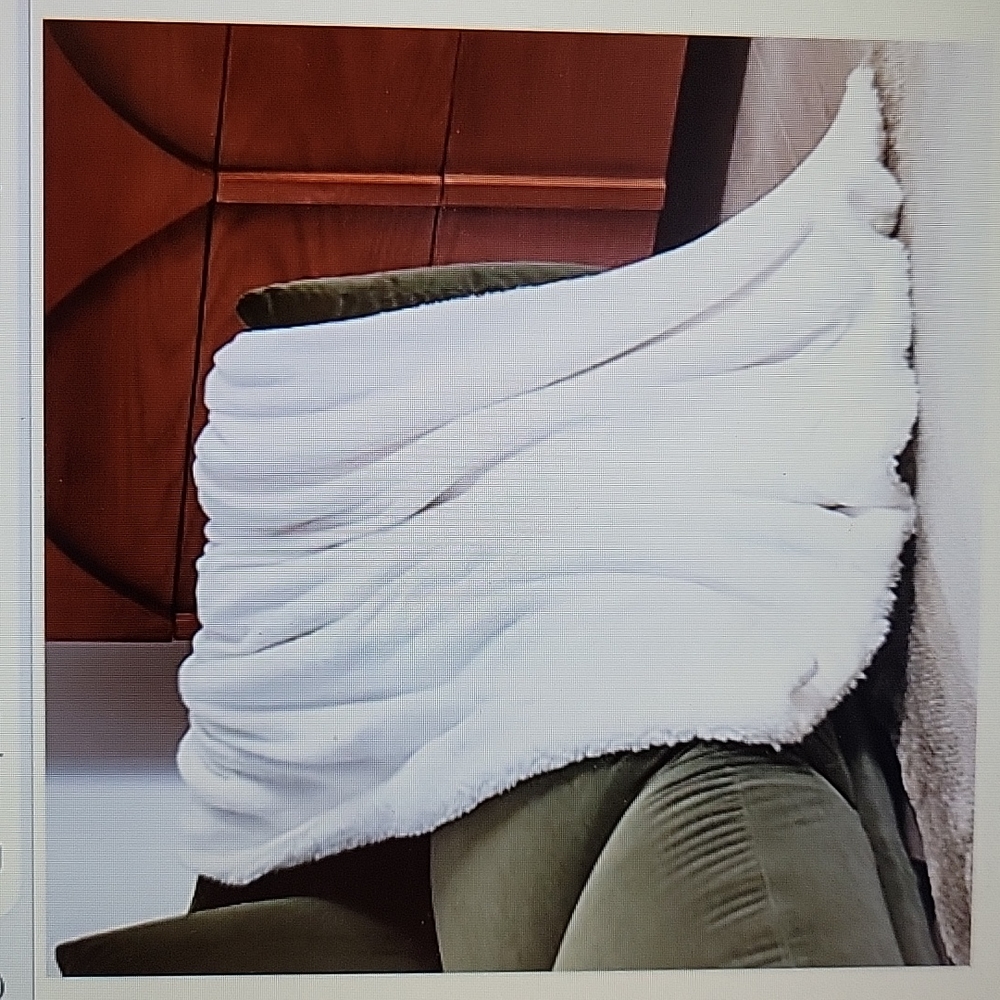 Bedsure Cream Sherpa Fleece Twin/Twin XL blanket throw 60"x80" soft fuzzy New…